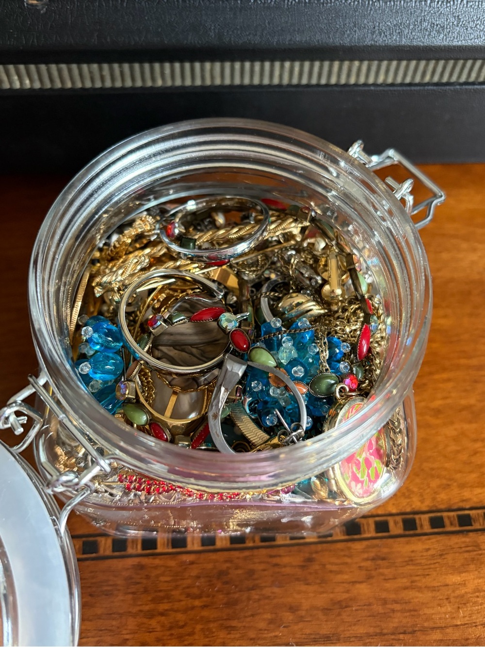 Mystery Jewelry Jar 70+ Pieces Vintage and Modern - Picture 5 of 5